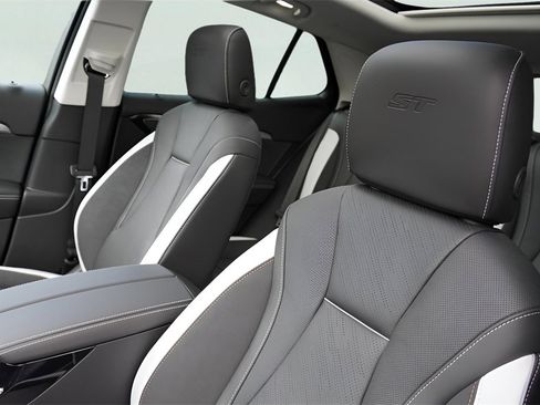 New 2026 Buick Envision Sport Touring image 10