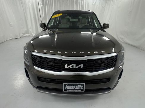 Used 2022 Kia Telluride S FWD image 8