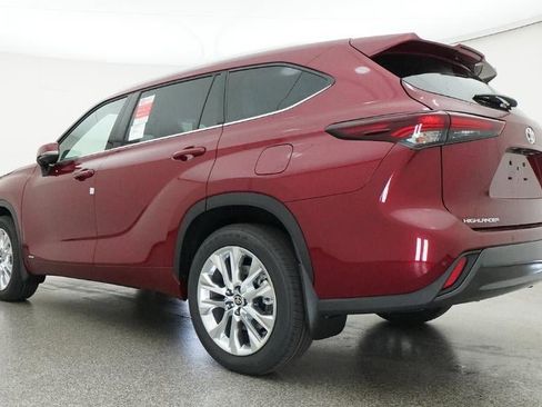 New 2026 Toyota Highlander Limited image 21