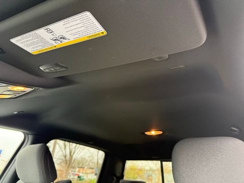 Used 2024 RAM 1500 Big Horn image 13