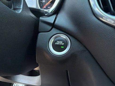 Used 2024 Chevrolet Equinox LT AWD/4WD image 28