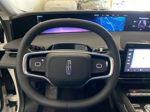 New 2026 Lincoln Nautilus Reserve AWD/4WD image 25