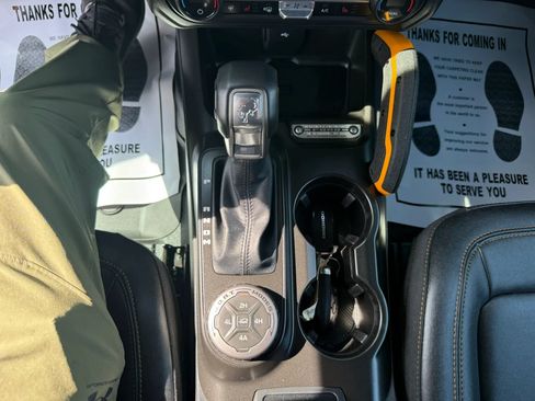 Used 2023 Ford Bronco Badlands AWD/4WD image 12