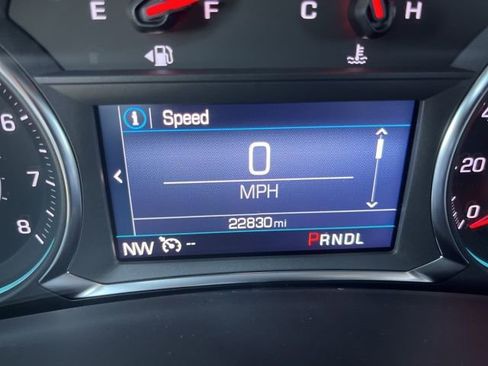Used 2024 Chevrolet Equinox LT AWD/4WD image 45