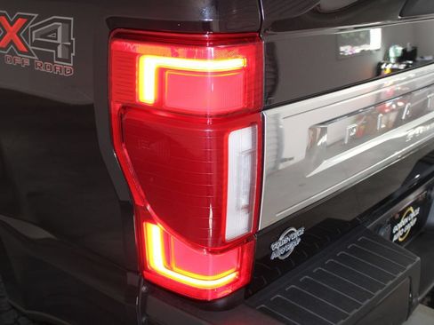 Used 2022 Ford F250 Platinum AWD/4WD image 58