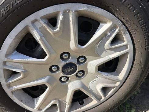 Used 2014 Ford Escape S FWD image 5