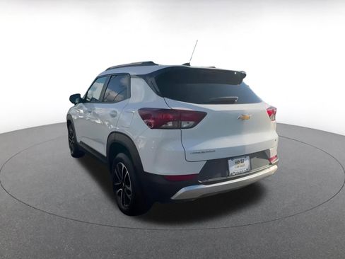 Used 2025 Chevrolet TrailBlazer LT image 11