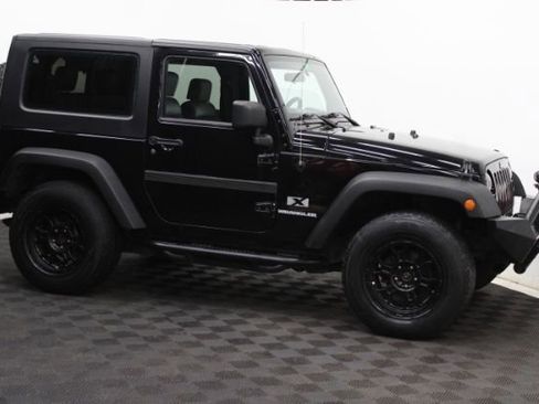 Used 2009 Jeep Wrangler X image 3
