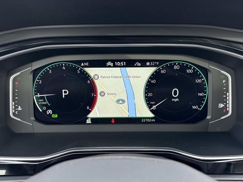 Used 2022 Volkswagen Jetta SEL image 12