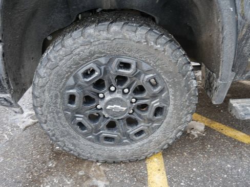 Used 2024 Chevrolet Silverado 2500 High Country w/ High Country Premium Package image 34