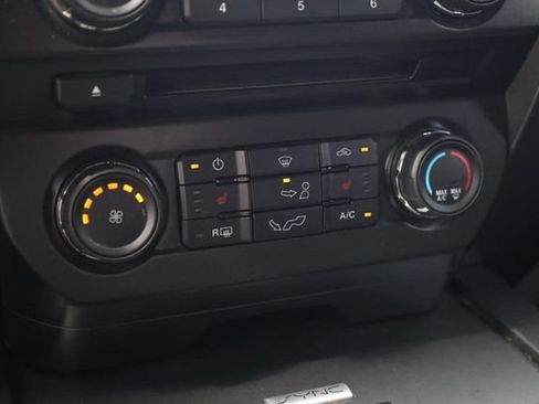 Used 2017 Ford F150 XLT w/ Equipment Group 302A Luxury AWD/4WD image 15