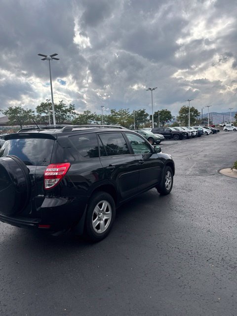 Used 2012 Toyota RAV4 4WD V6 w/ Tow Prep Pkg image 5