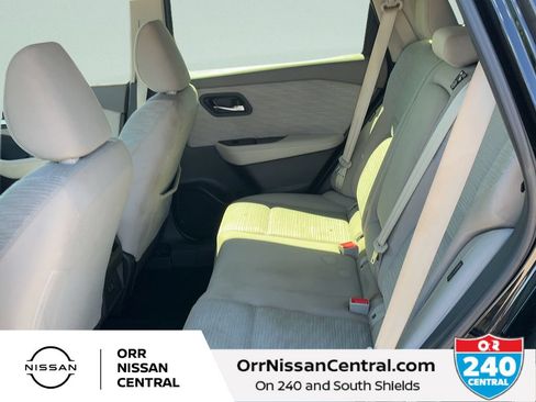 Used 2023 Nissan Rogue SV AWD/4WD image 13
