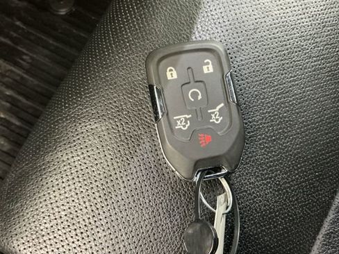 Used 2019 Chevrolet Suburban Premier image 60