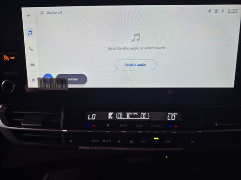 New 2026 Toyota Sienna XSE FWD image 25