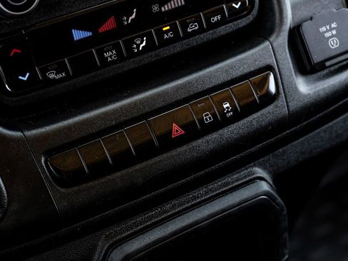 Used 2023 RAM ProMaster 2500 image 21