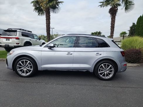Used 2023 Audi Q5 e Premium Plus AWD/4WD image 2