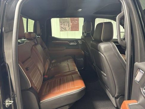 Used 2025 GMC Sierra 1500 Denali Ultimate image 27