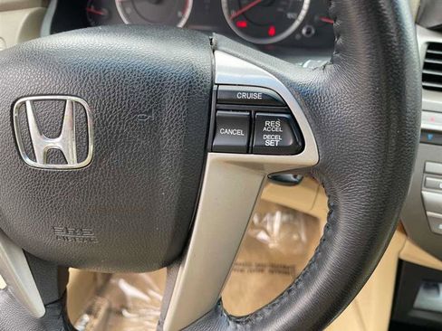 Used 2010 Honda Accord EX-L image 18