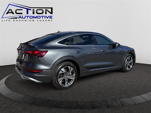 Used 2021 Audi e-tron Premium Plus w/ Premium Plus Package image 8