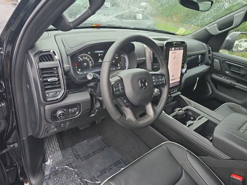 New 2026 RAM 1500 Limited w/ Body Color Bumper Group AWD/4WD image 15