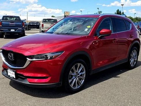 Used 2019 MAZDA CX-5 Grand Touring w/ GT Premium Package FWD image 4