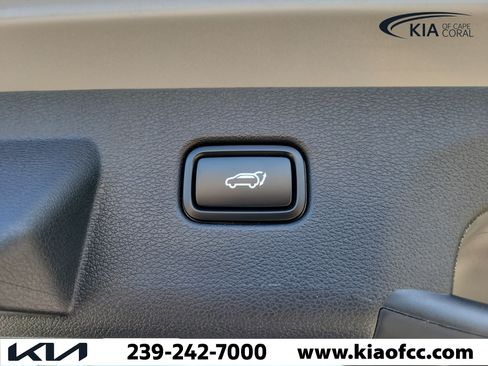 New 2026 Kia Sportage X-Line w/ X-Line Technology Package AWD/4WD image 12
