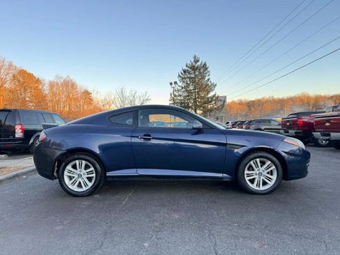 Used 2008 Hyundai Tiburon GS image 4