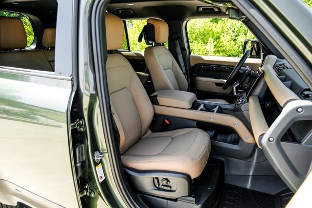New 2026 Land Rover Defender 110 X-Dynamic SE AWD/4WD image 47