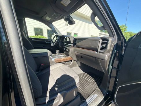 Used 2024 GMC Sierra 1500 Elevation w/ X31 Off-Road Package AWD/4WD image 21