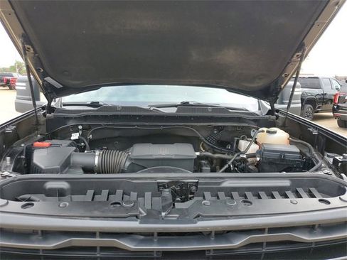 Certified 2024 Chevrolet Silverado 2500 Custom image 29