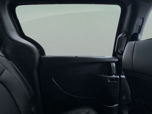 New 2026 Chrysler Pacifica Select FWD image 56