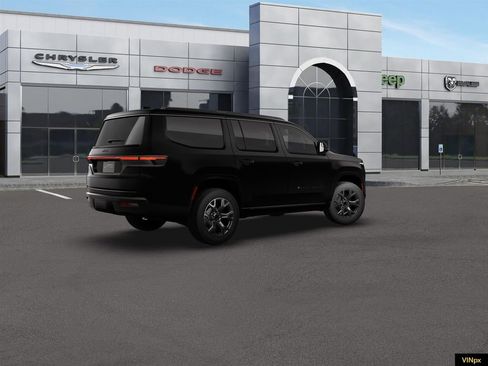 New 2026 Jeep Grand Wagoneer Limited w/ Premium Group II AWD/4WD image 8