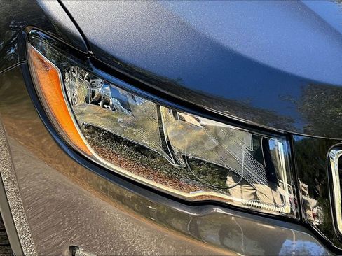 Used 2020 Jeep Compass Latitude image 29