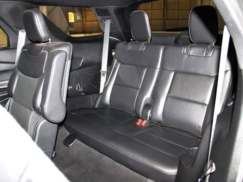 Used 2020 Ford Explorer ST w/ ST Street Pack image 27