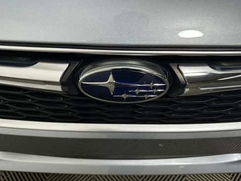 Used 2018 Subaru Impreza 2.0i Limited image 9