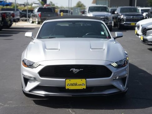 Used 2019 Ford Mustang Premium RWD image 3
