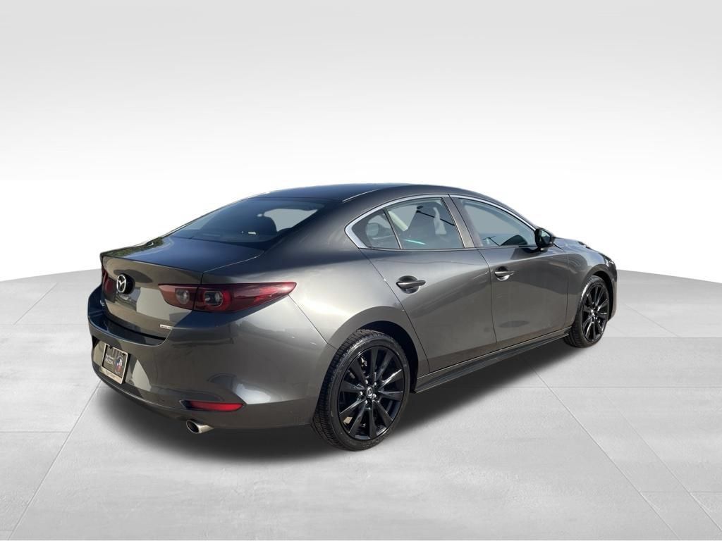Used 2024 MAZDA MAZDA3 s FWD image 5