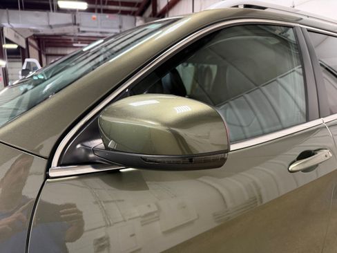 Used 2019 Jeep Cherokee Latitude Plus w/ Cold Weather Group AWD/4WD image 33