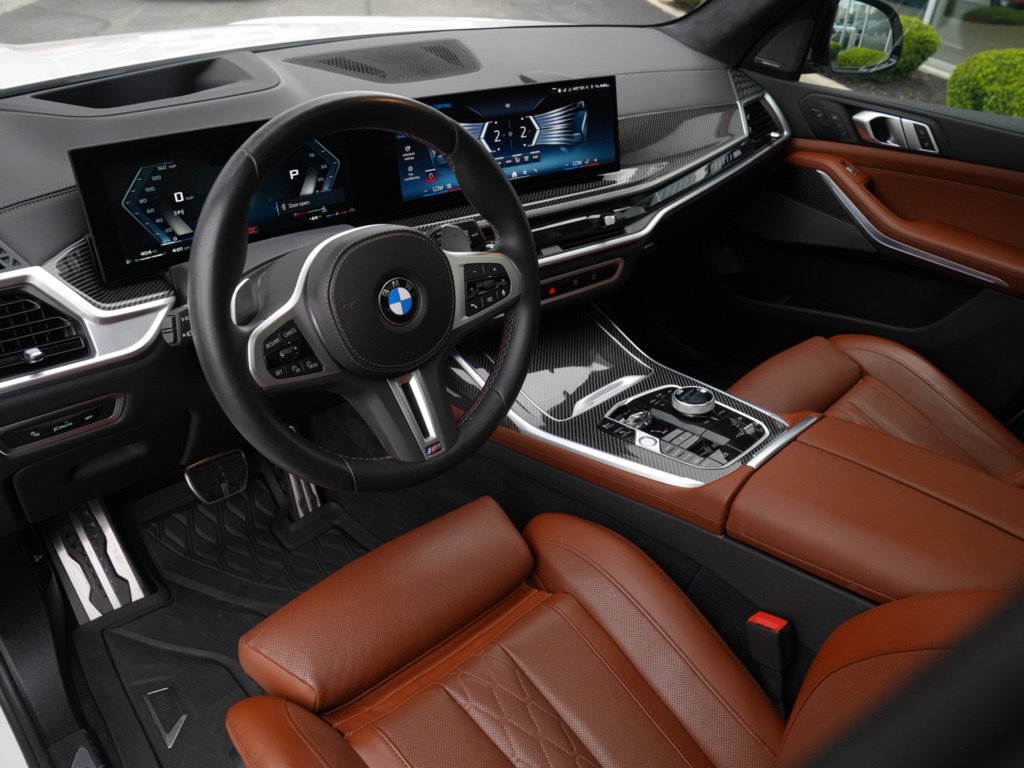 Used 2025 BMW X7 M60i w/ Executive Package AWD/4WD image 6