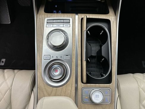 Used 2023 Genesis GV80 3.5T w/ Prestige Package image 20