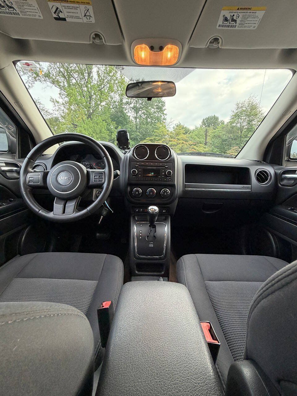 Used 2013 Jeep Compass Latitude AWD/4WD image 21