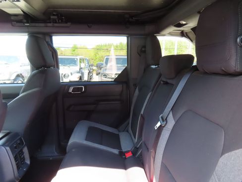 Used 2025 Ford Bronco Big Bend image 29