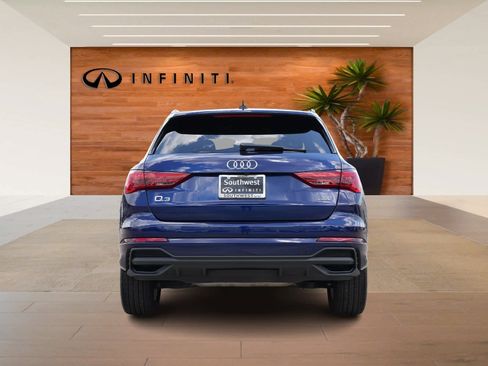 Used 2025 Audi Q3 2.0T Premium image 6