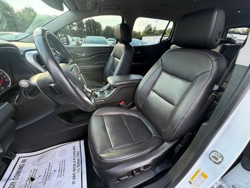 Used 2020 GMC Acadia SLT FWD image 13