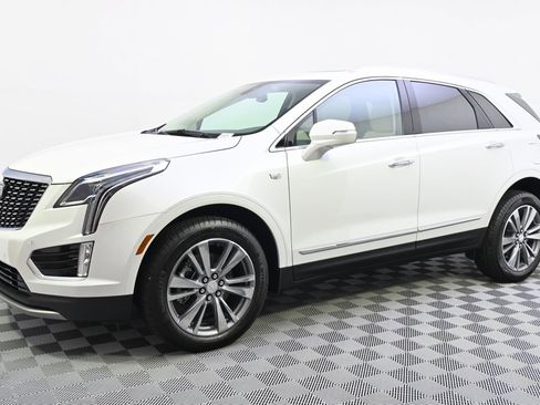 New 2025 Cadillac XT5 Premium Luxury w/ LPO, Floor Liner Package image 2
