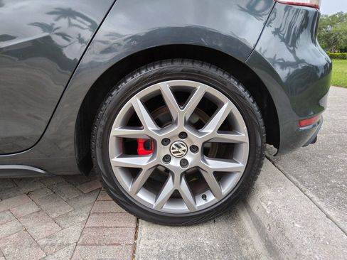 Used 2014 Volkswagen GTI Wolfsburg Edition FWD image 43
