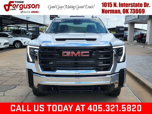 New 2026 GMC Sierra 3500 Pro w/ Convenience Package AWD/4WD image 8