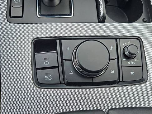 Certified 2025 MAZDA CX-90 Plug-In Hybrid w/ Preferred image 31