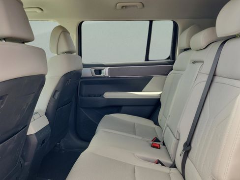 New 2026 Hyundai Santa Fe SEL image 8